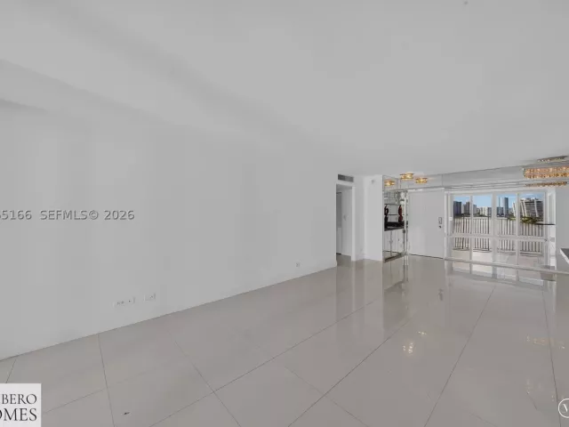 2-bedroom condo for sale in Sunny Isles Beach - 301 174th St 1216 - MondialRealty