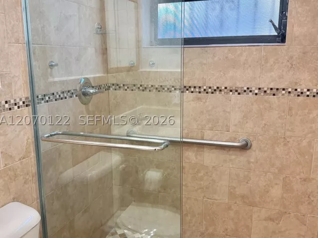 3-bedroom home for rent in Miami - 2219 SW 137th Pl - MondialRealty