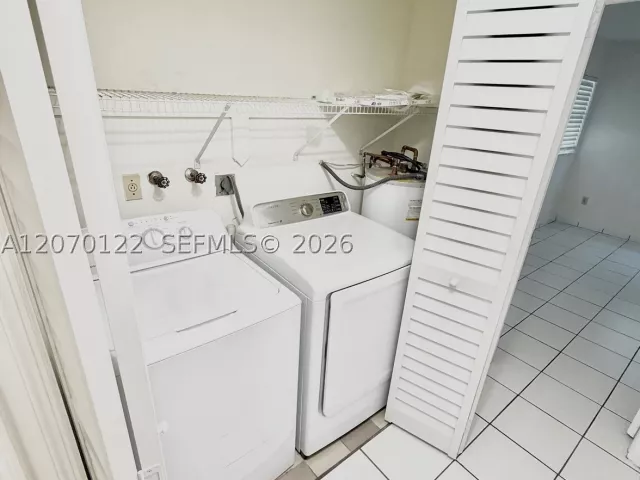 3-bedroom home for rent in Miami - 2219 SW 137th Pl - MondialRealty