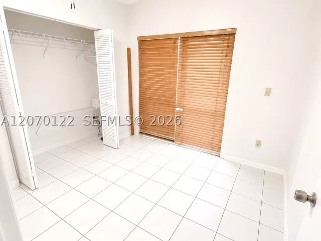 3-bedroom home for rent in Miami - 2219 SW 137th Pl - MondialRealty