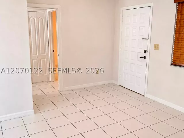 3-bedroom home for rent in Miami - 2219 SW 137th Pl - MondialRealty