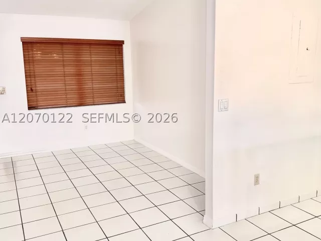 3-bedroom home for rent in Miami - 2219 SW 137th Pl - MondialRealty