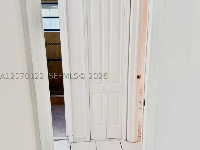 3-bedroom home for rent in Miami - 2219 SW 137th Pl - MondialRealty