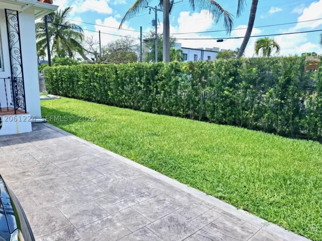 2-bedroom home for rent in Miami -  - MondialRealty