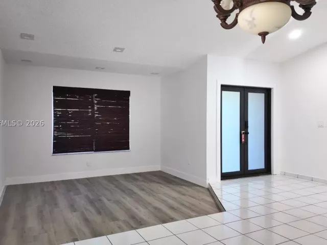 3-bedroom home for rent in Miami - 11570 SW 144th Path - MondialRealty