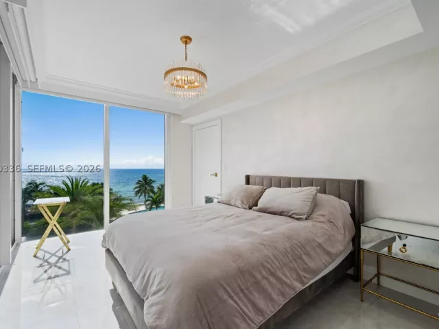 3-bedroom condo for sale in Sunny Isles Beach - 19111 Collins Ave 403 - MondialRealty