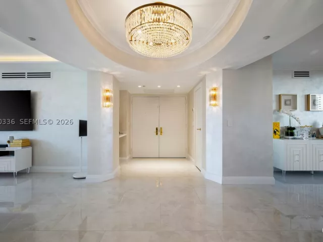 3-bedroom condo for sale in Sunny Isles Beach - 19111 Collins Ave 403 - MondialRealty