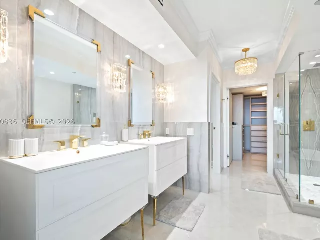 3-bedroom condo for sale in Sunny Isles Beach - 19111 Collins Ave 403 - MondialRealty