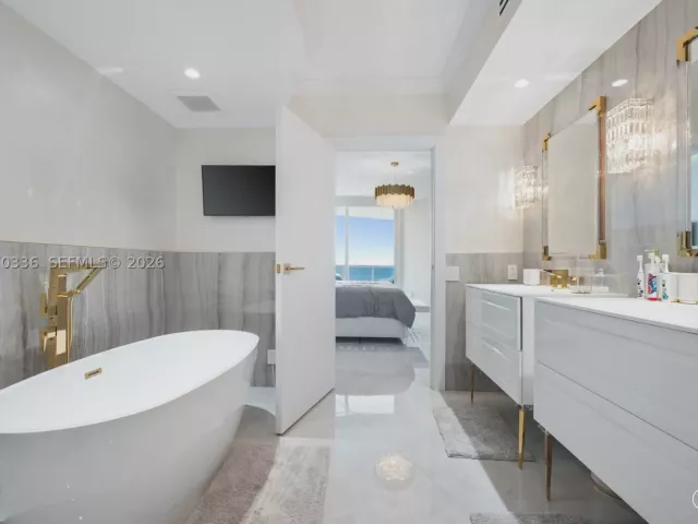 3-bedroom condo for sale in Sunny Isles Beach - 19111 Collins Ave 403 - MondialRealty