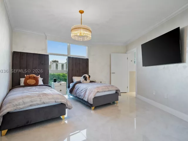 3-bedroom condo for sale in Sunny Isles Beach - 19111 Collins Ave 403 - MondialRealty