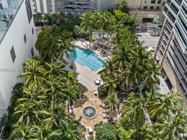 3-bedroom condo for sale in Fort Lauderdale - 347 N New River Dr E 2709 - MondialRealty