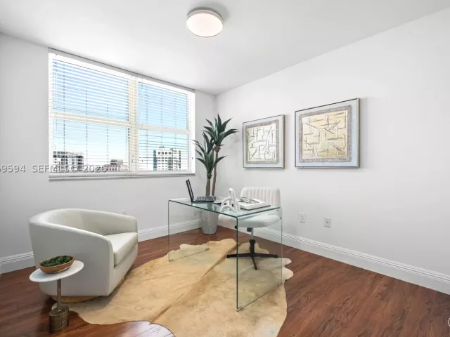 3-bedroom condo for sale in Fort Lauderdale - 347 N New River Dr E 2709 - MondialRealty