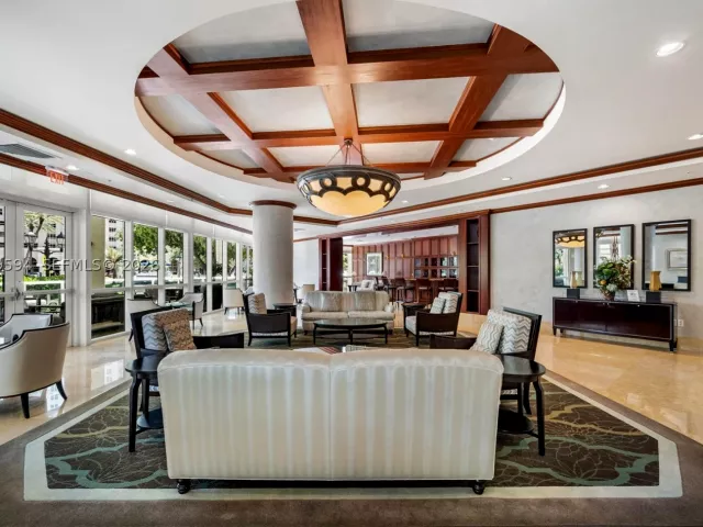 3-bedroom condo for sale in Fort Lauderdale - 347 N New River Dr E 2709 - MondialRealty