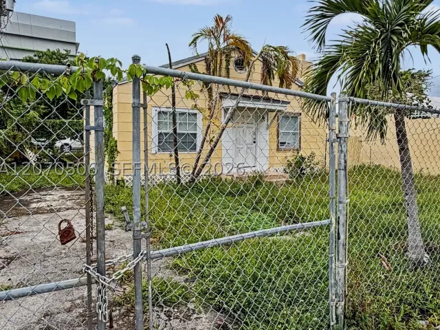 2-bedroom home for sale in Miami -  - MondialRealty