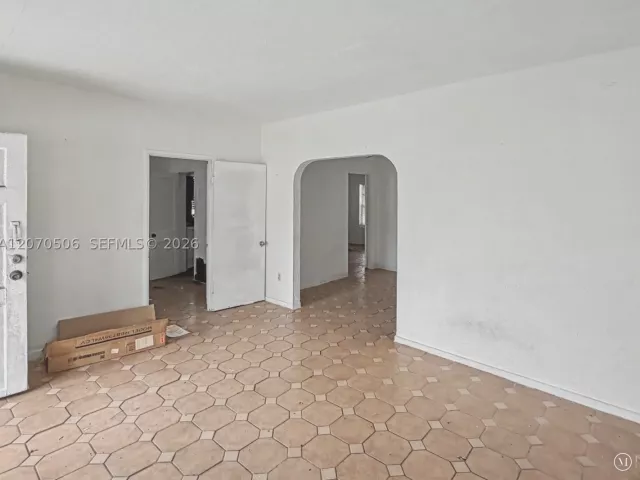 2-bedroom home for sale in Miami -  - MondialRealty