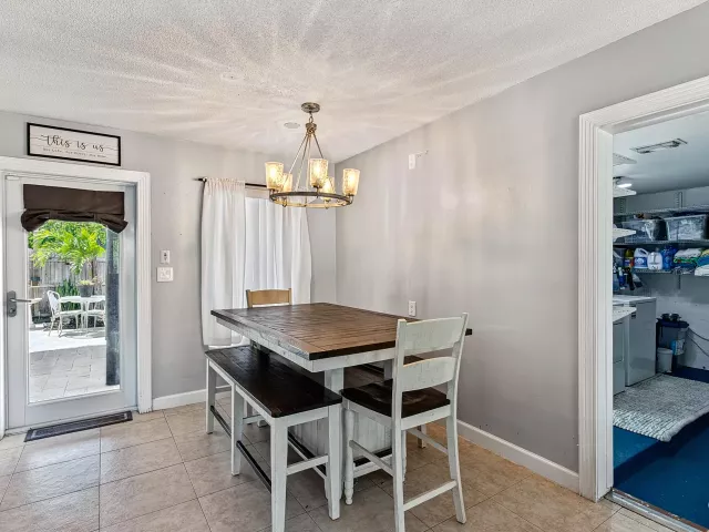 3-bedroom home for sale in Deerfield Beach - 1419 SE 1ST Way - MondialRealty