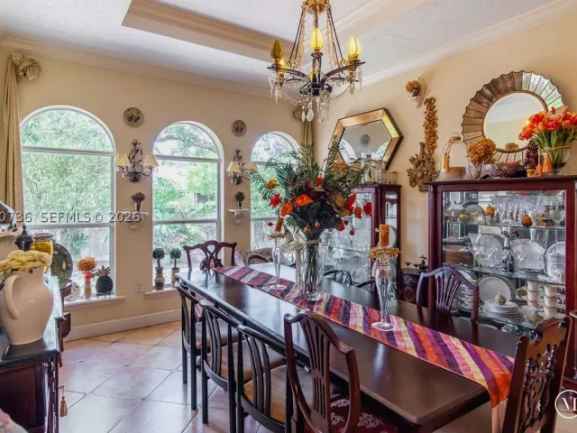 5-bedroom home for sale in Miami - 2610 SW 112th Ct - MondialRealty