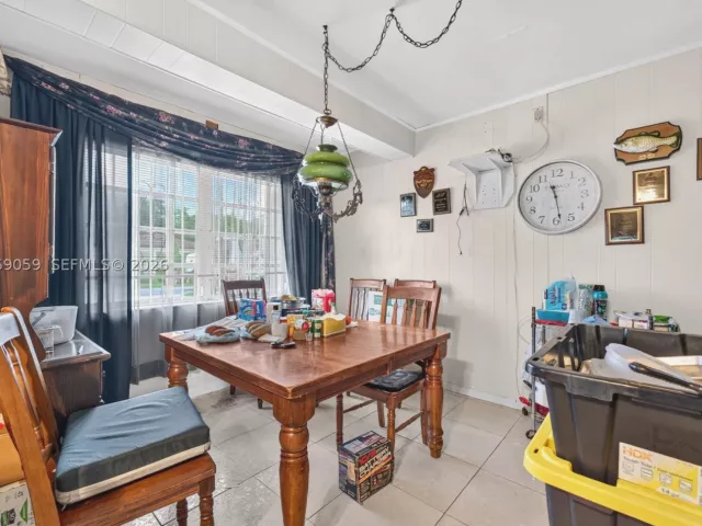 3-bedroom home for sale in Miami - 3111 NW 57th St - MondialRealty
