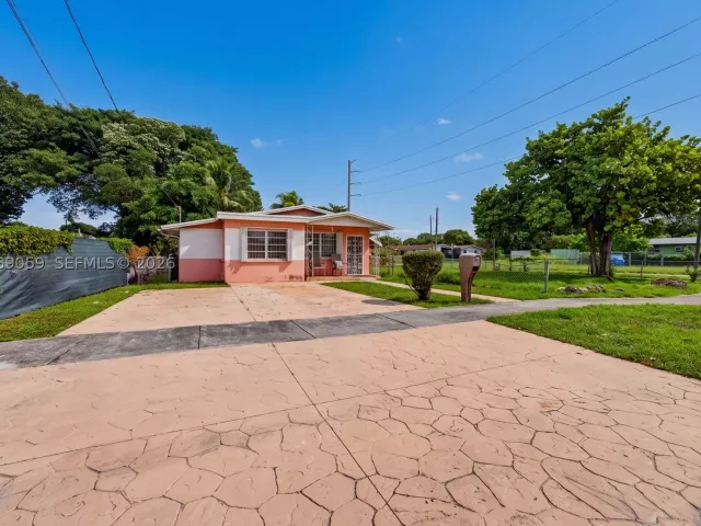 3-bedroom home for sale in Miami - 3111 NW 57th St - MondialRealty