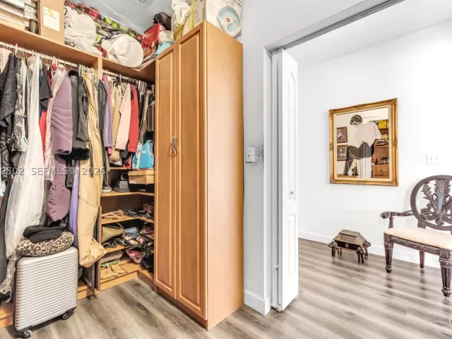 4-bedroom home for sale in Miami - 14591 SW 30th St - MondialRealty