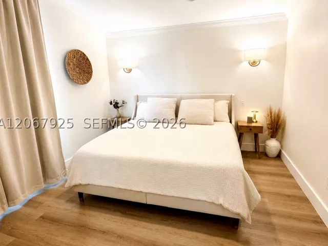 3-bedroom home for sale in Miami - 16382 SW 139th Ave - MondialRealty