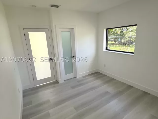 4-bedroom home for sale in Miami - 2944 NW 61st St - MondialRealty