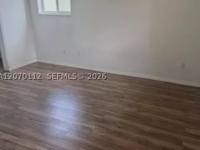 4-bedroom home for sale in Miami - 19920 SW 118th Pl - MondialRealty