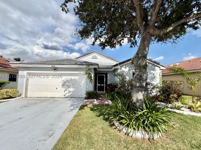 3-bedroom home for rent in Pembroke Pines - 415 NW 165th Ave - MondialRealty