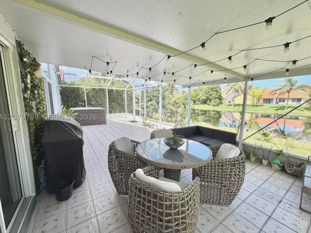 3-bedroom home for rent in Pembroke Pines - 415 NW 165th Ave - MondialRealty