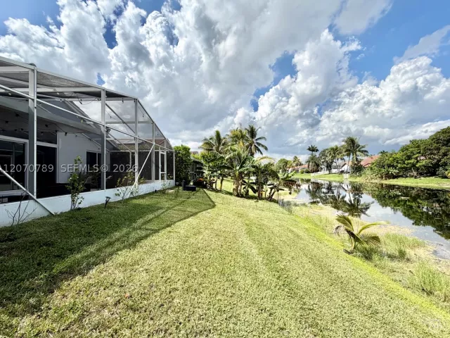 3-bedroom home for rent in Pembroke Pines - 415 NW 165th Ave - MondialRealty