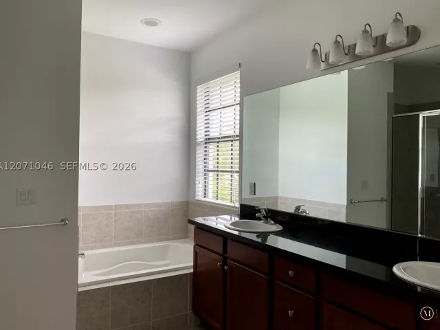 3-bedroom home for rent in Pembroke Pines - 11362 SW 15th St - MondialRealty