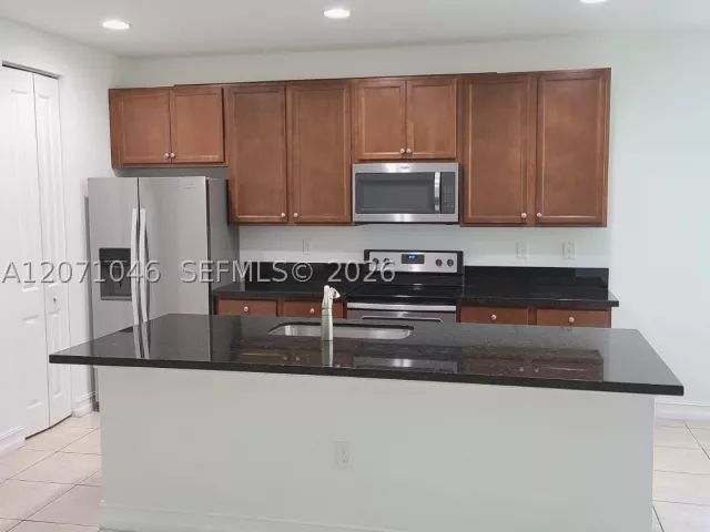 3-bedroom home for rent in Pembroke Pines - 11362 SW 15th St - MondialRealty