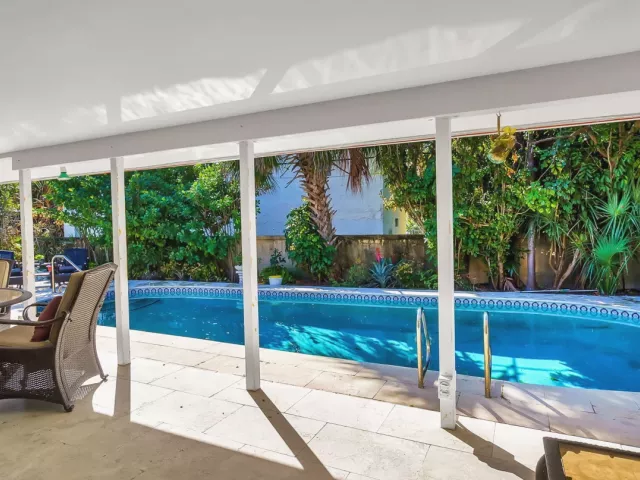 2-bedroom home for rent in Pompano Beach - 3304 SE 11TH Street - MondialRealty