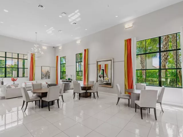 3-bedroom home for sale in Boca Raton - 10175 Akenside Drive - MondialRealty