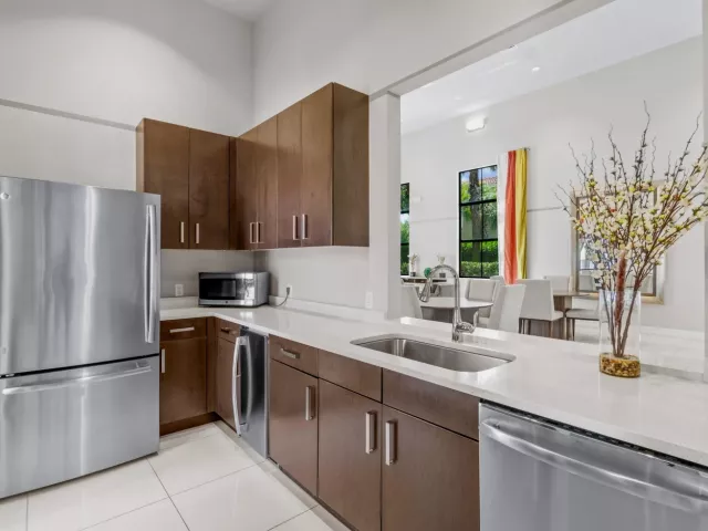 3-bedroom home for sale in Boca Raton - 10175 Akenside Drive - MondialRealty