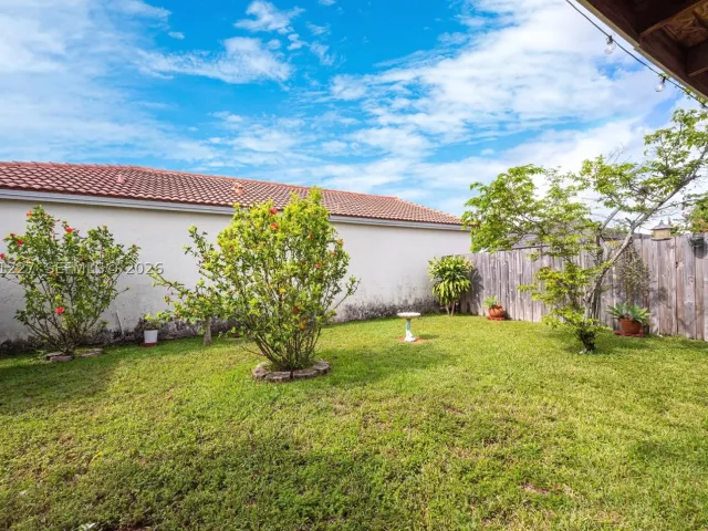 3-bedroom home for sale in Miami - 12916 SW 150th Ter - MondialRealty