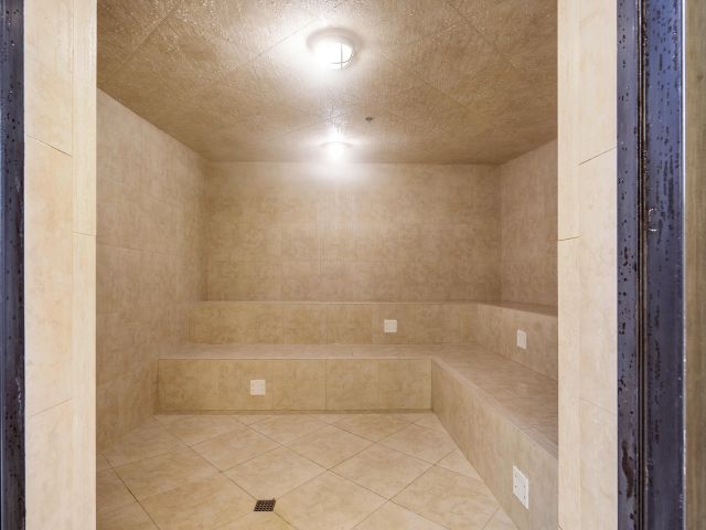 2-bedroom condo for sale in West Palm Beach - 701 S Olive Avenue 1219 - MondialRealty