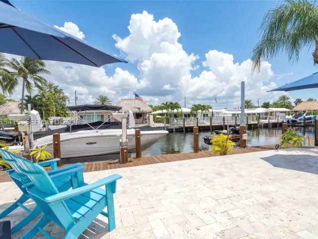 3-bedroom home for sale in Pompano Beach - 491 SE 10th Ave - MondialRealty