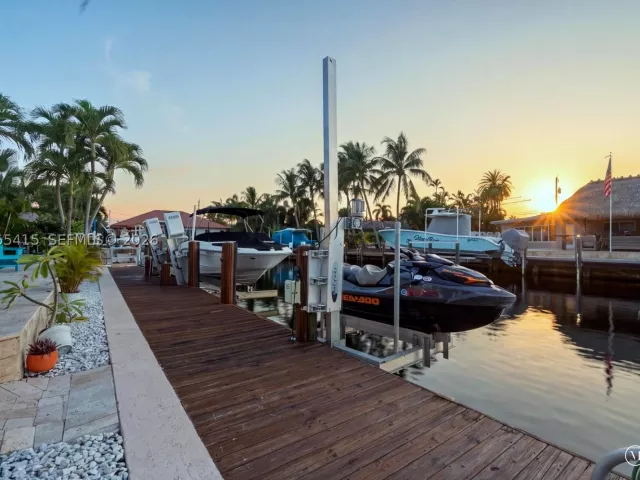 3-bedroom home for sale in Pompano Beach - 491 SE 10th Ave - MondialRealty