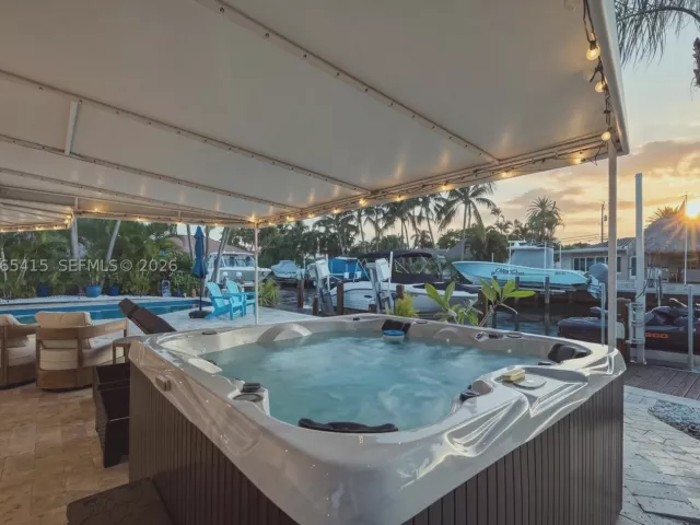 3-bedroom home for sale in Pompano Beach - 491 SE 10th Ave - MondialRealty