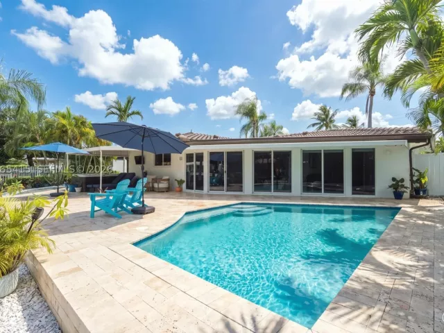 3-bedroom home for sale in Pompano Beach - 491 SE 10th Ave - MondialRealty