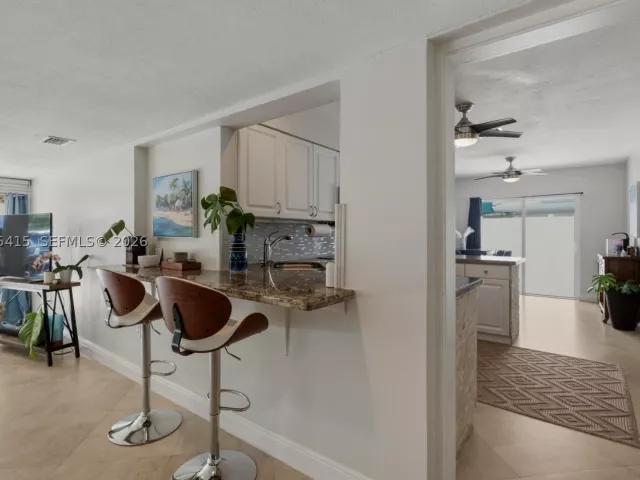 3-bedroom home for sale in Pompano Beach - 491 SE 10th Ave - MondialRealty