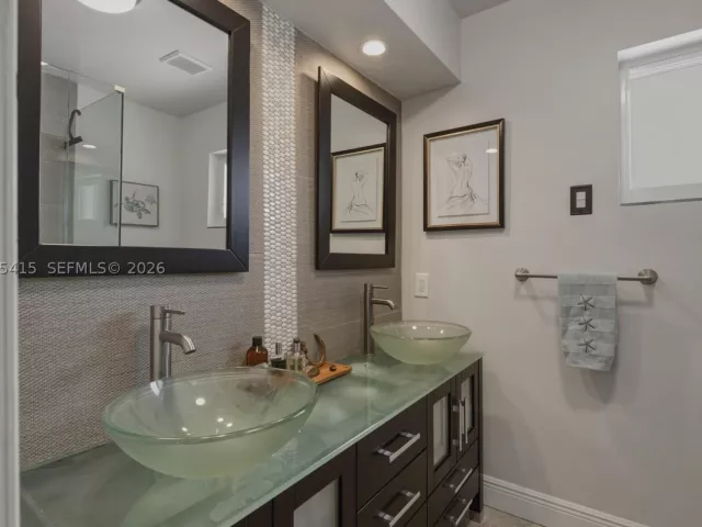 3-bedroom home for sale in Pompano Beach - 491 SE 10th Ave - MondialRealty