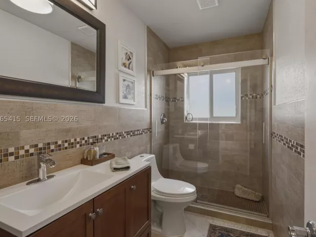 3-bedroom home for sale in Pompano Beach - 491 SE 10th Ave - MondialRealty