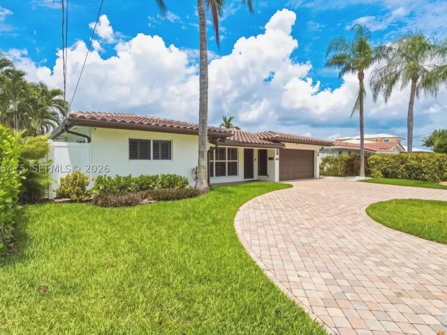 3-bedroom home for sale in Pompano Beach - 491 SE 10th Ave - MondialRealty