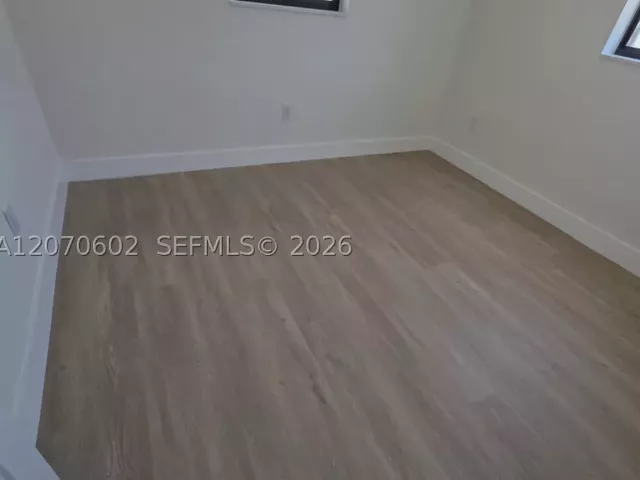 5-bedroom home for sale in Miami Gardens - 2910 NW 175th St - MondialRealty