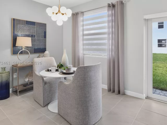 5-bedroom home for sale in Miami - 33764 SW 195 AVE - MondialRealty