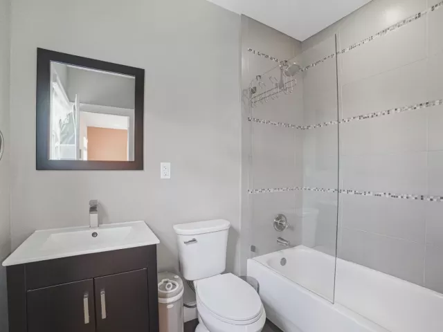3-bedroom home for sale in Fort Lauderdale - 807 NW 1ST Avenue - MondialRealty
