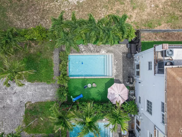 3-bedroom home for sale in Fort Lauderdale - 807 NW 1ST Avenue - MondialRealty