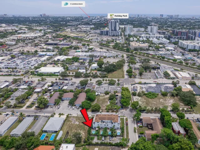3-bedroom home for sale in Fort Lauderdale - 807 NW 1ST Avenue - MondialRealty
